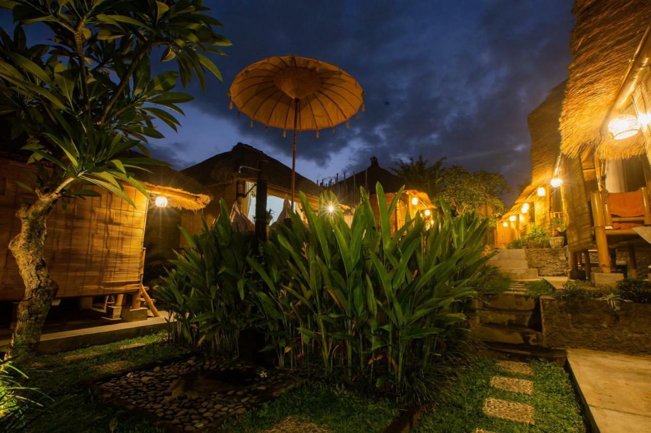 Salty Shakas Bamboo Stay Canggu ภายนอก รูปภาพ