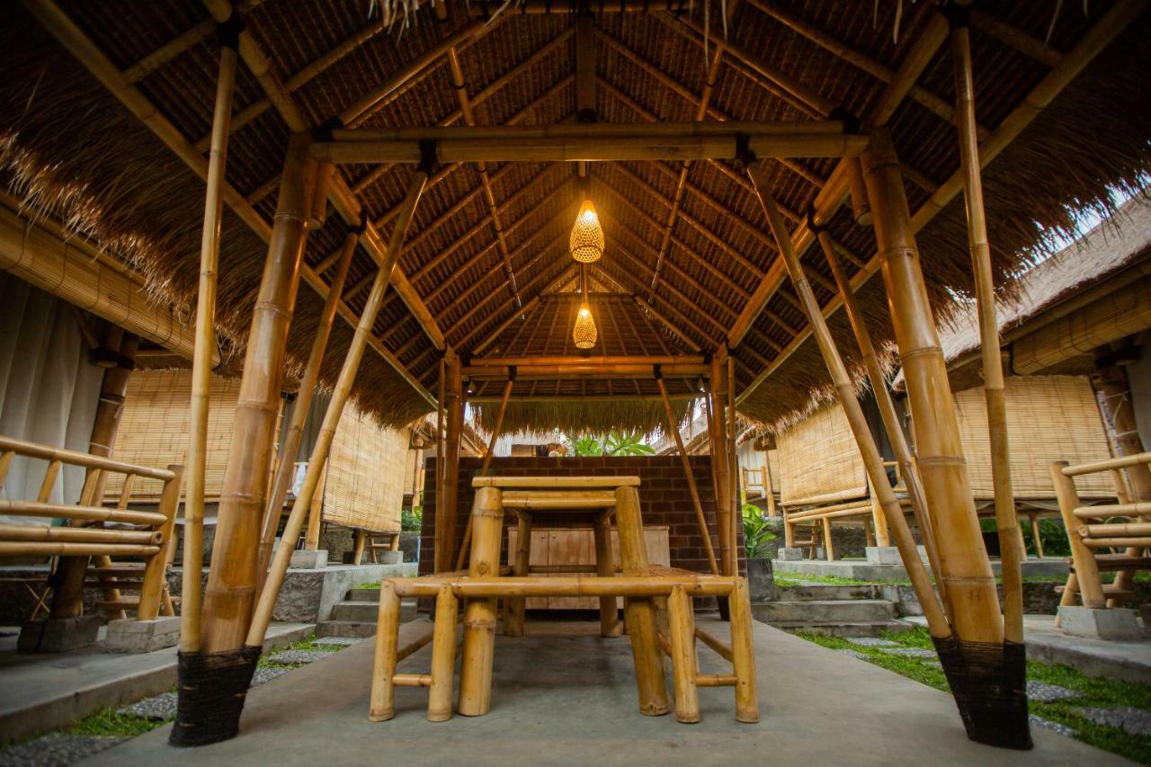 Salty Shakas Bamboo Stay Canggu ภายนอก รูปภาพ
