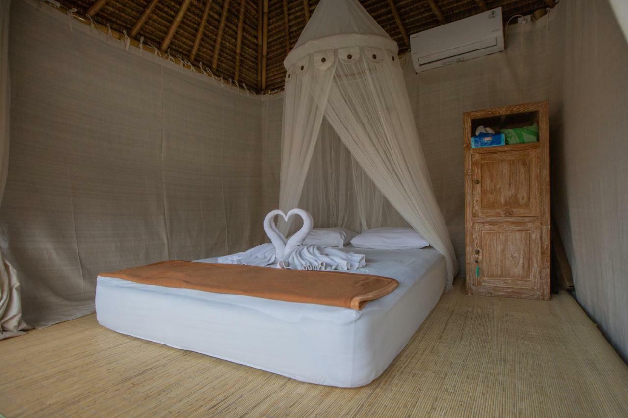 Salty Shakas Bamboo Stay Canggu ภายนอก รูปภาพ