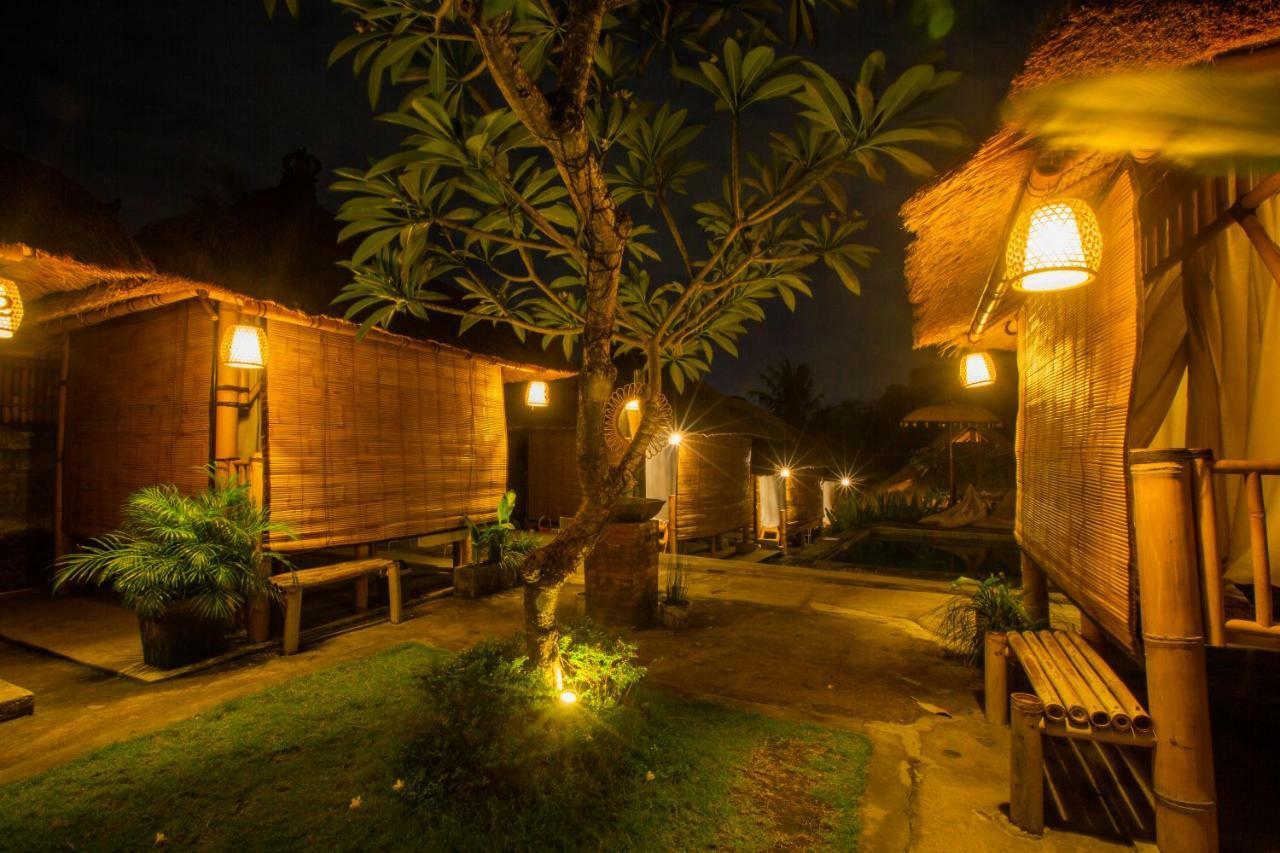 Salty Shakas Bamboo Stay Canggu ภายนอก รูปภาพ